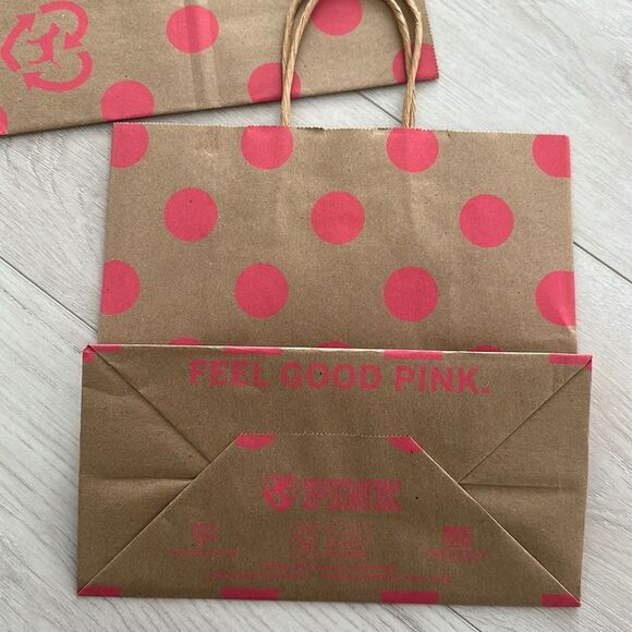 Pink and Vs shipping bags - Picture 6 of 6